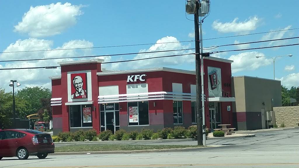 KFC | restaurant | 2901 E 3rd St, Bloomington, IN 47401, USA | 8123341095 OR +1 812-334-1095