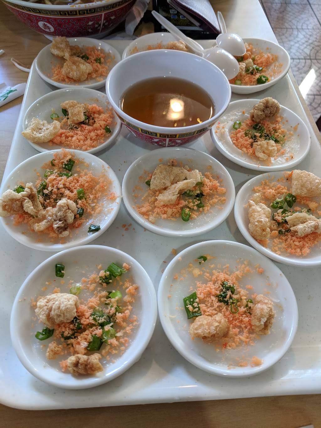 Hoai Hue Restaurant | restaurant | 4660 El Cajon Blvd Suite 102, San Diego, CA 92115, USA | 6195635358 OR +1 619-563-5358