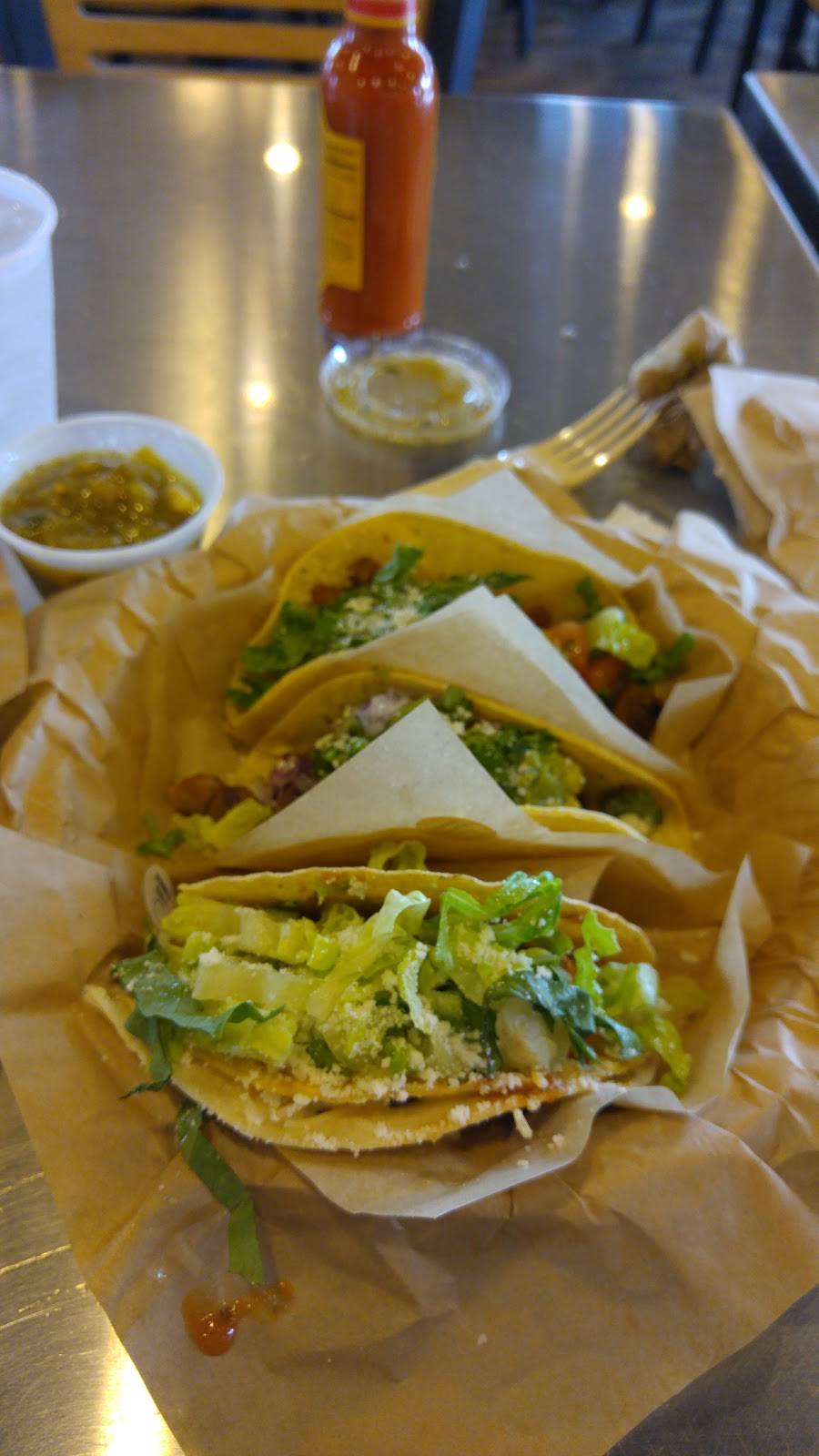 QDOBA Mexican Eats | restaurant | 2730 S Hurstbourne Pkwy Ste 100, Louisville, KY 40220, USA | 5024939606 OR +1 502-493-9606