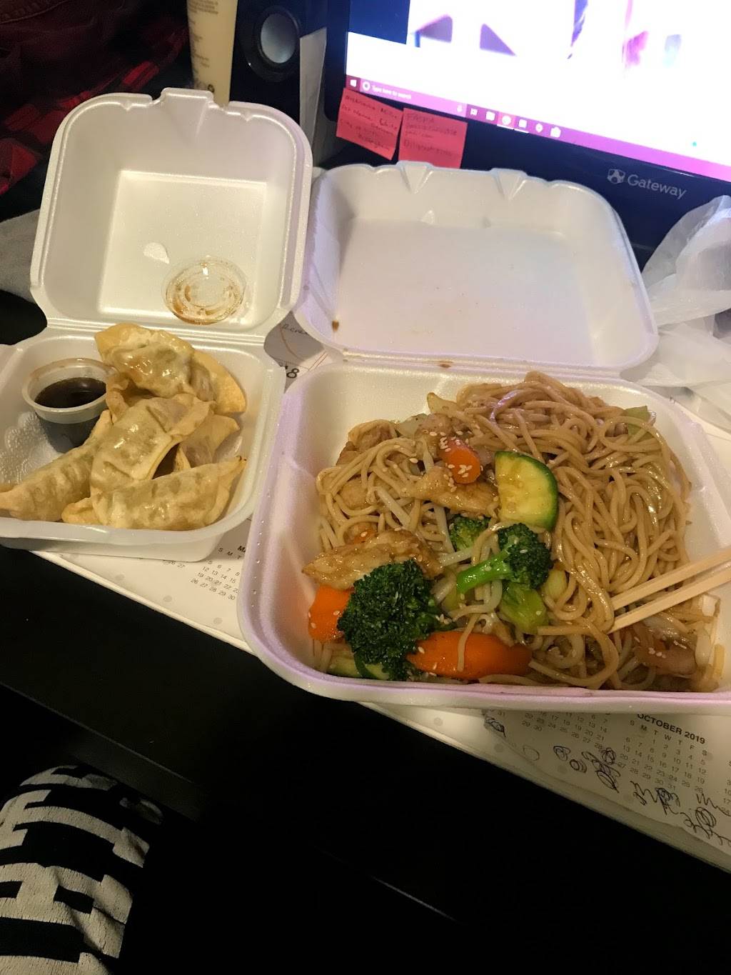 Oishi Asian Cafe | restaurant | 1221 23rd St SE #140, Salem, OR 97302, USA | 5033397613 OR +1 503-339-7613