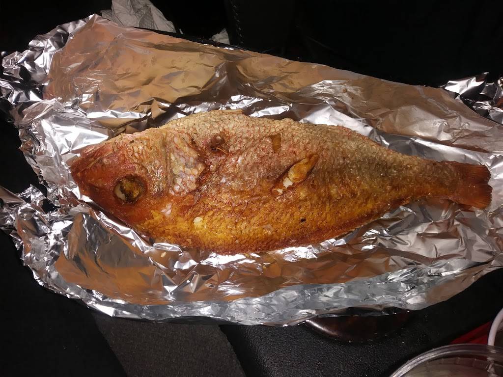 Peppas jerk chicken restaurant | restaurant | 689 Utica Ave, Brooklyn, NY 11203, USA | 7186761171 OR +1 718-676-1171