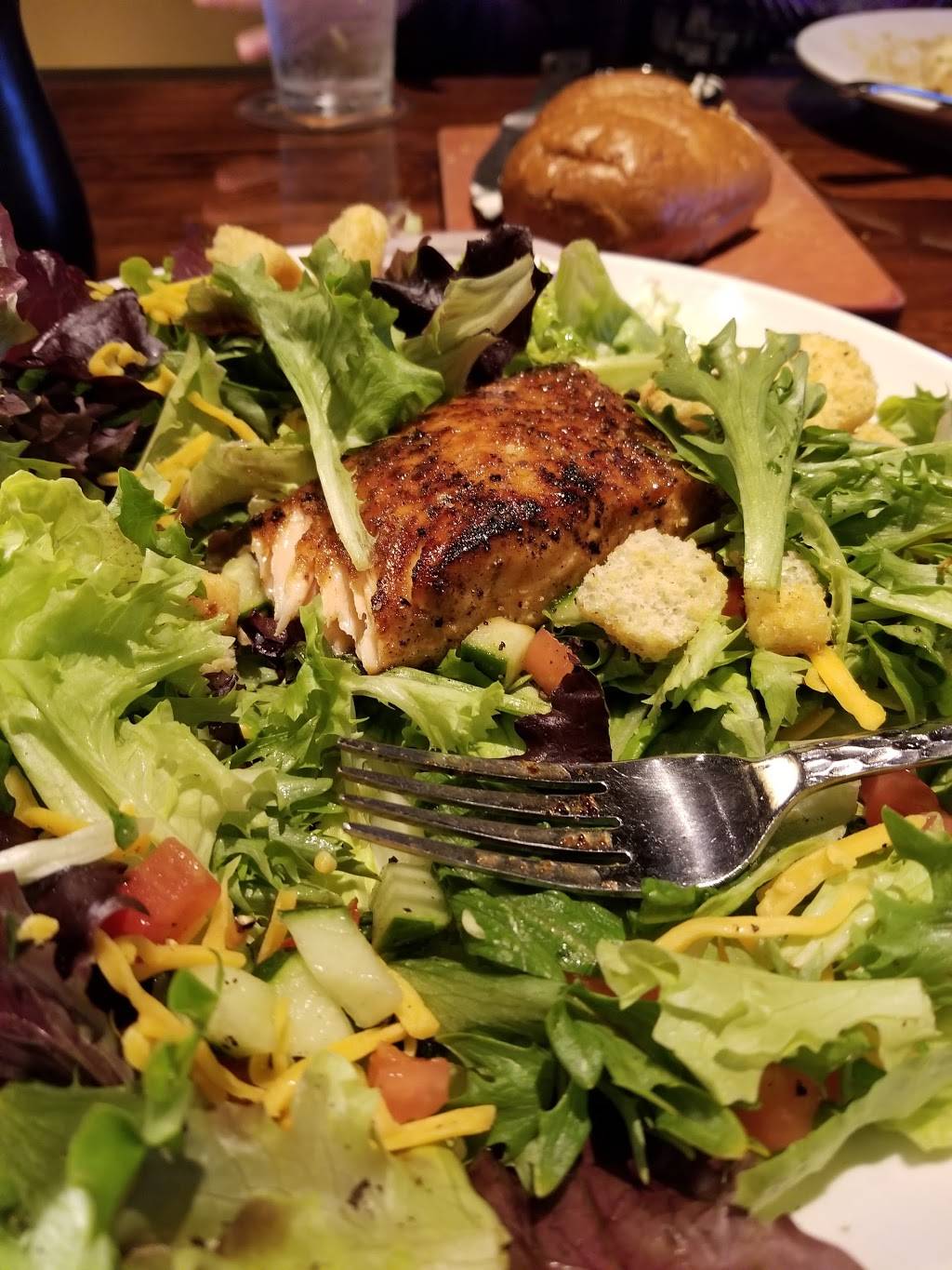 LongHorn Steakhouse | meal takeaway | 20636 Katy Fwy, Katy, TX 77449, USA | 2813984331 OR +1 281-398-4331