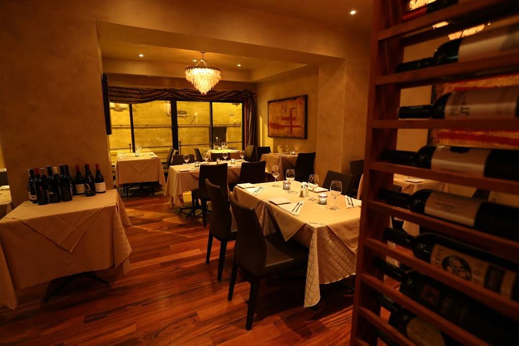 Corks Restaurant | restaurant | 305 Lakeshore Rd E, Oakville, ON L6J 1J3, Canada | 9053373777 OR +1 905-337-3777