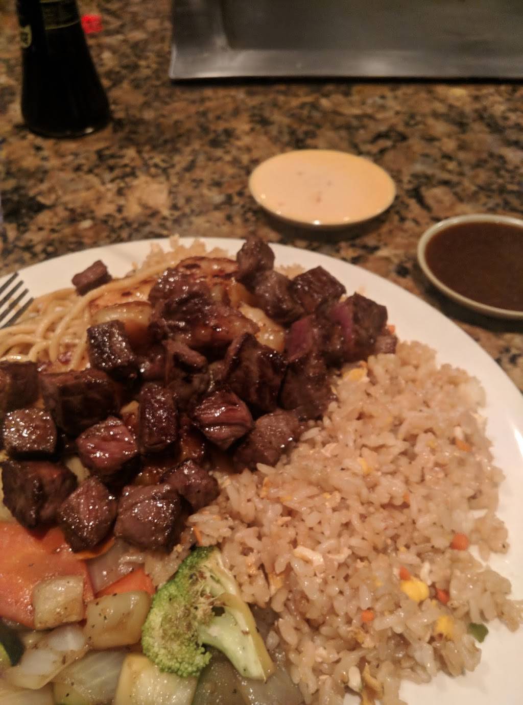 Kabuto Japanese Steak House | restaurant | 1001 E W.T. Harris Blvd, Charlotte, NC 28213, USA | 7045481219 OR +1 704-548-1219