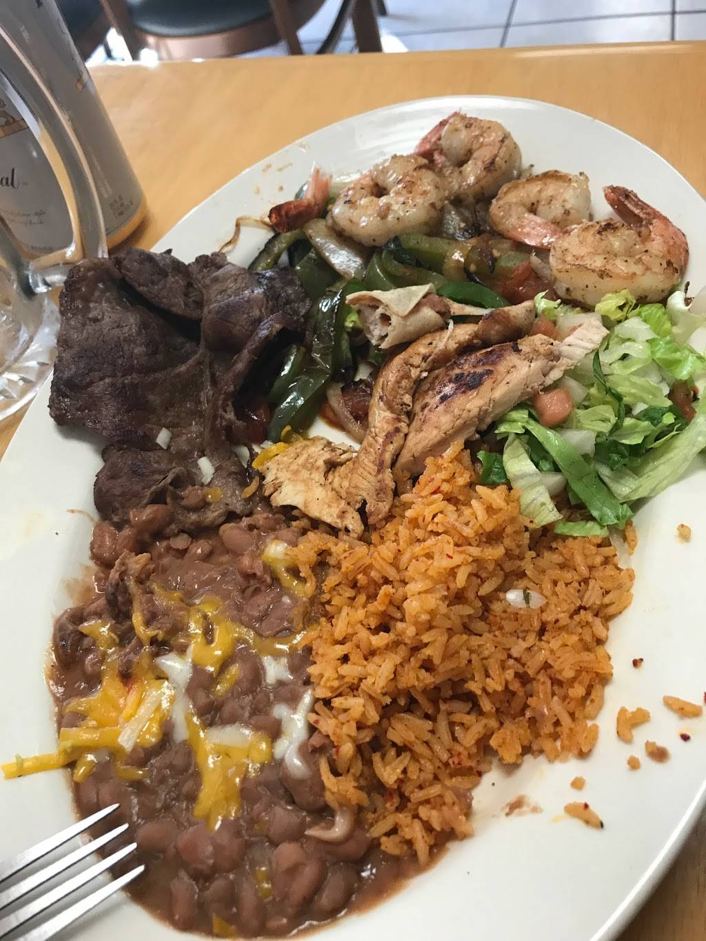 Romans Mexican Restaurant | restaurant | 2400 Newport Blvd Suite #A3, Costa Mesa, CA 92627, USA | 9495431621 OR +1 949-543-1621