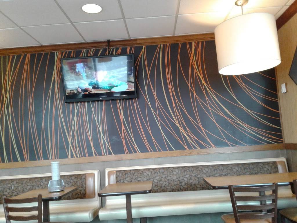 McDonalds | cafe | 400 S Illinois Ave, Oak Ridge, TN 37830, USA | 8654834570 OR +1 865-483-4570