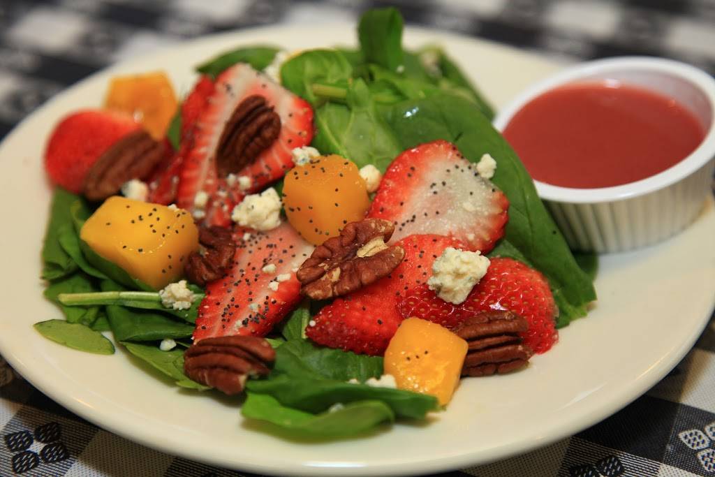 Foodies Cafe | restaurant | 151 Joliet St, Dyer, IN 46311, USA | 2198643030 OR +1 219-864-3030