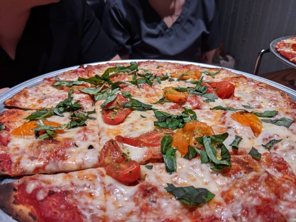 Enos Pizza Tavern | restaurant | 3111 Olympus Boulevard Ste#110, Dallas, TX 75019, USA | 4699930399 OR +1 469-993-0399