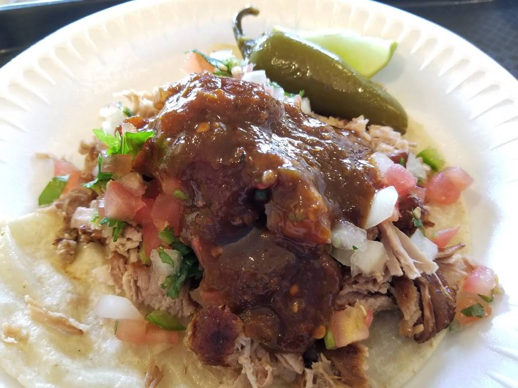 Carnitas El Rey | restaurant | 124 E 5th St, Oxnard, CA 93030, USA | 8052908794 OR +1 805-290-8794