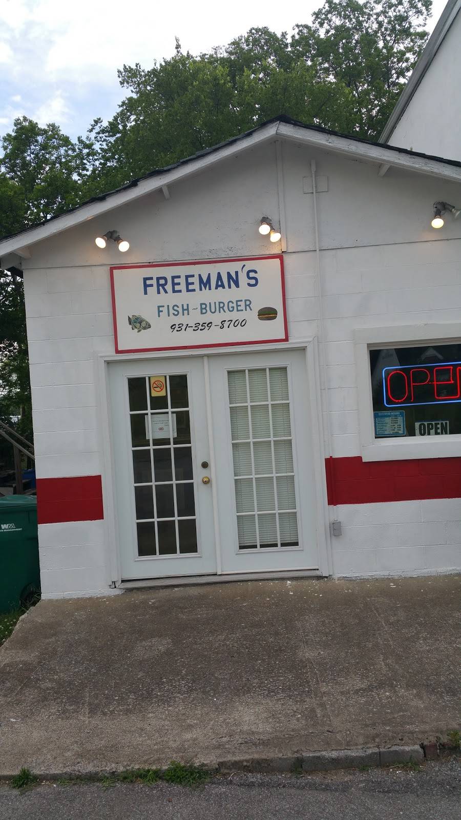 Freeman Fish & Burgers | restaurant | 849 Wakefield St #2442, Lewisburg, TN 37091, USA | 9313598700 OR +1 931-359-8700