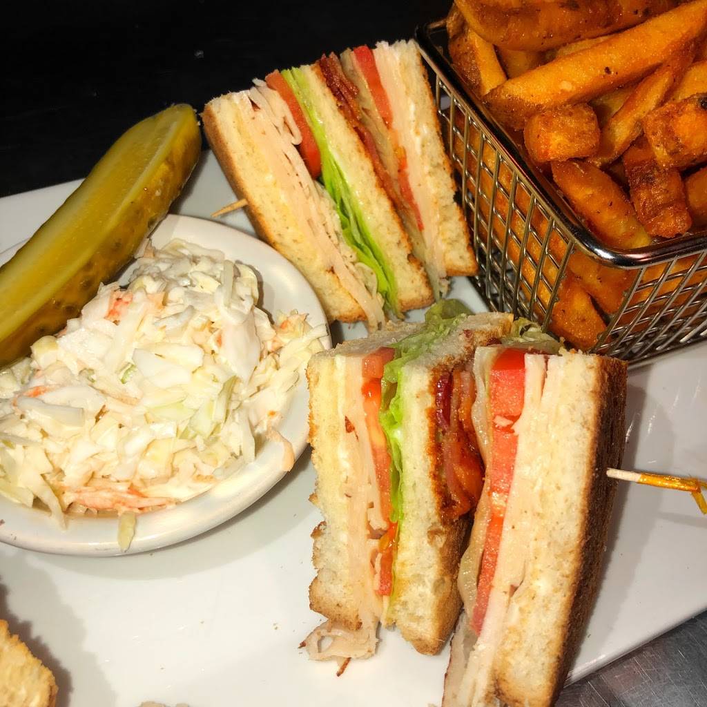 Sotelos Pizza & Restaurant | restaurant | 565 Salmon Brook St, Granby, CT 06035, USA | 8604133466 OR +1 860-413-3466