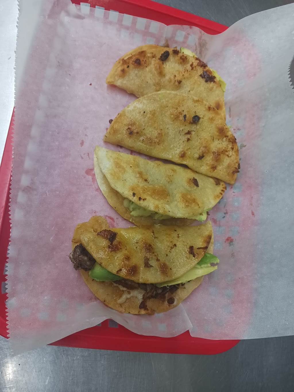 Taqueria el distinguido #1 | restaurant | 13745 Chrisman Rd, Houston, TX 77039, USA | 8324024786 OR +1 832-402-4786