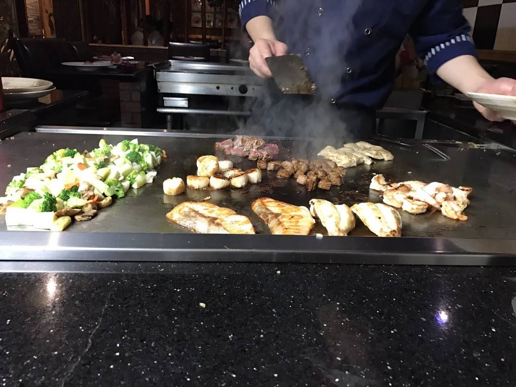 Iron Chef | restaurant | 930 N Colony Rd, Wallingford, CT 06492, USA | 2032652000 OR +1 203-265-2000