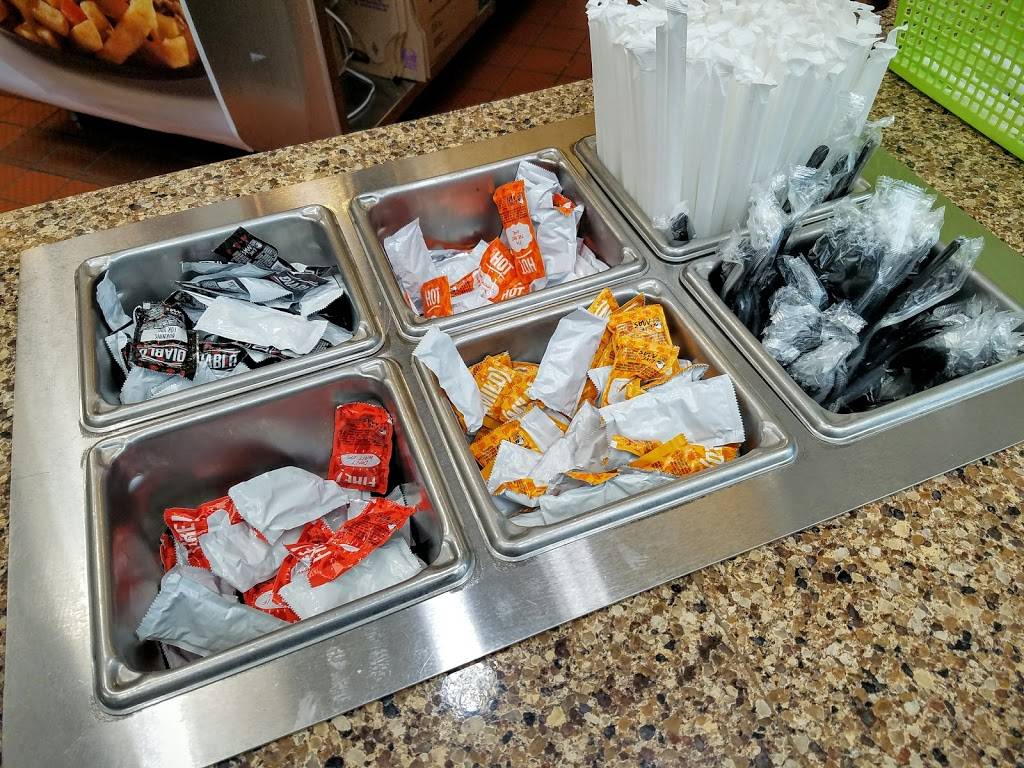 Taco Bell | restaurant | 1000 Palisades Center Dr, West Nyack, NY 10994, USA | 8453533600 OR +1 845-353-3600