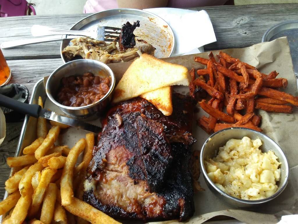 Macs Speed Shop | restaurant | 1218 Battleground Ave, Greensboro, NC 27408, USA | 3365448370 OR +1 336-544-8370