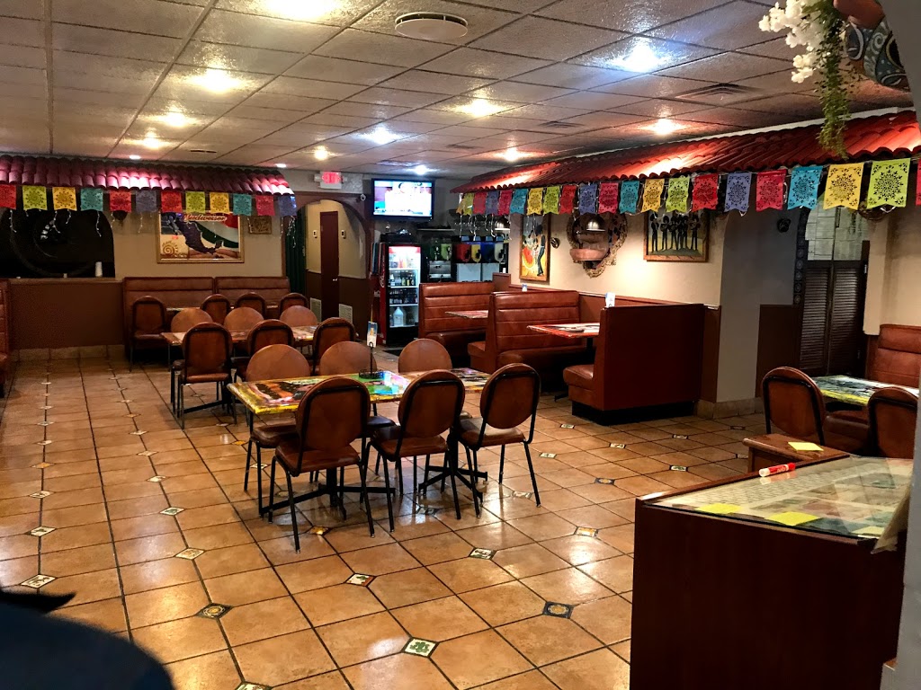 El Tapatio Restaurant | restaurant | 3400 Gordon Dr, Sioux City, IA 51105, USA | 7122762133 OR +1 712-276-2133