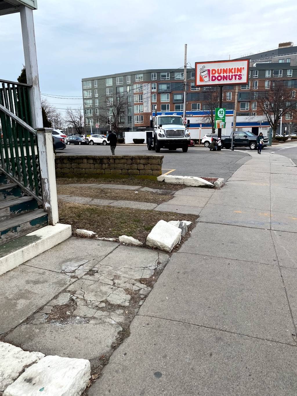 Dunkin | bakery | 209 N Harvard St, Allston, MA 02134, USA | 6172545475 OR +1 617-254-5475