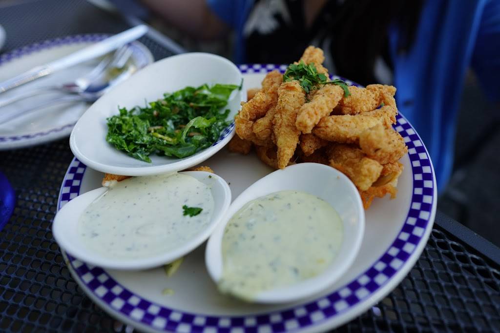 Dukes Seafood | restaurant | 7850 Green Lake Dr N, Seattle, WA 98103, USA | 2065224908 OR +1 206-522-4908