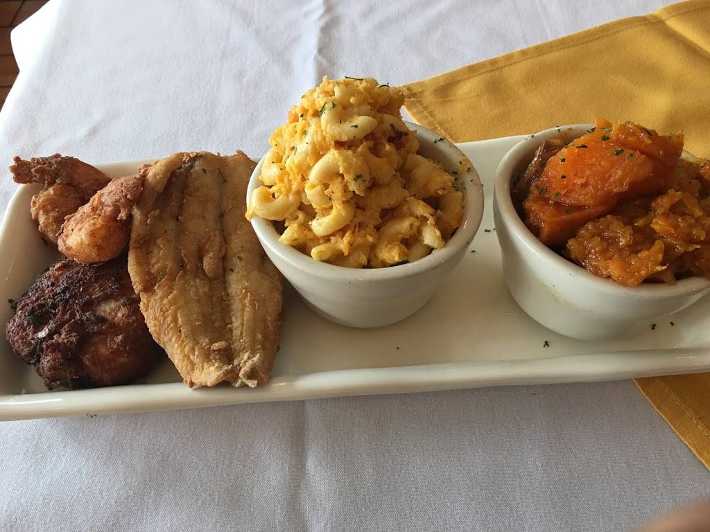 Savannahs Southern Belle Restaurant | restaurant | 10 E Blancke St, Linden, NJ 07036, USA | 9085835260 OR +1 908-583-5260