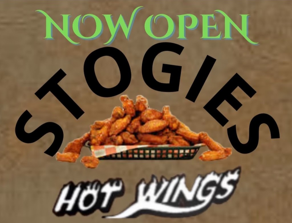 Stogies Hot Wings | restaurant | 1315 Ridgeway Rd Suite 104, Memphis, TN 38119, USA | 9012076453 OR +1 901-207-6453