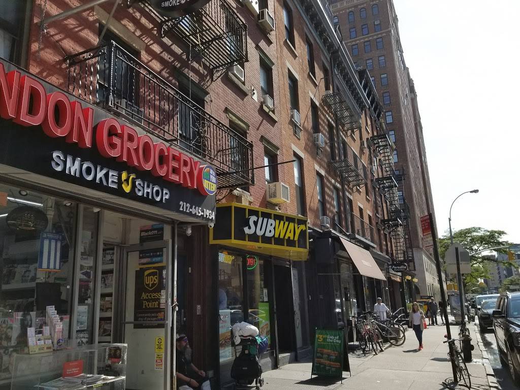 Subway Restaurants | restaurant | 250 10th Ave, New York, NY 10001, USA | 2126755925 OR +1 212-675-5925