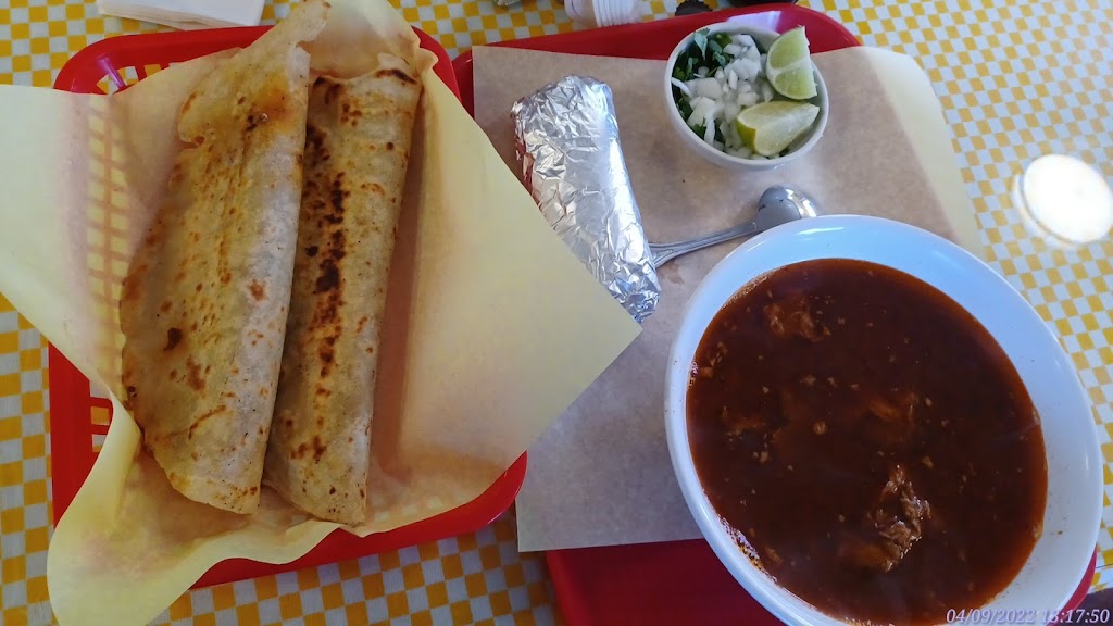 Quesadillas | restaurant | 610 SE 10th Ave, Hillsboro, OR 97123, USA | 9714158050 OR +1 971-415-8050