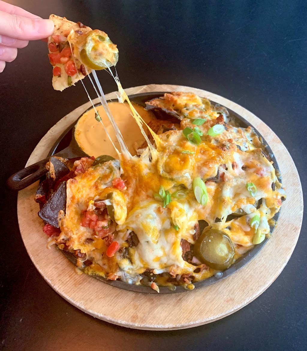 Solas Irish Pub | restaurant | 710 Boylston St, Boston, MA 02116, USA | 6179334803 OR +1 617-933-4803