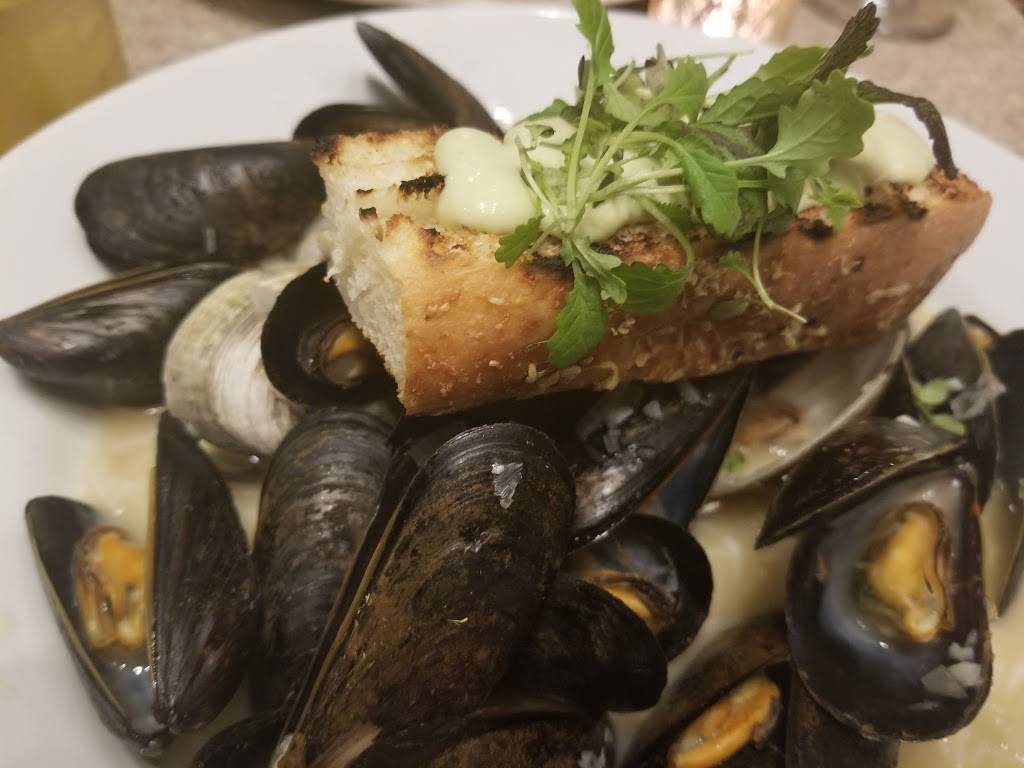 Pond House Cafe | restaurant | 1555 Asylum Ave, West Hartford, CT 06117, USA | 8602318823 OR +1 860-231-8823