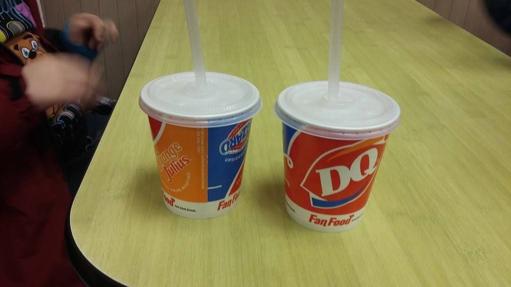 Dairy Queen | restaurant | 110 Fields St, Mooresville, IN 46158, USA | 3178312065 OR +1 317-831-2065