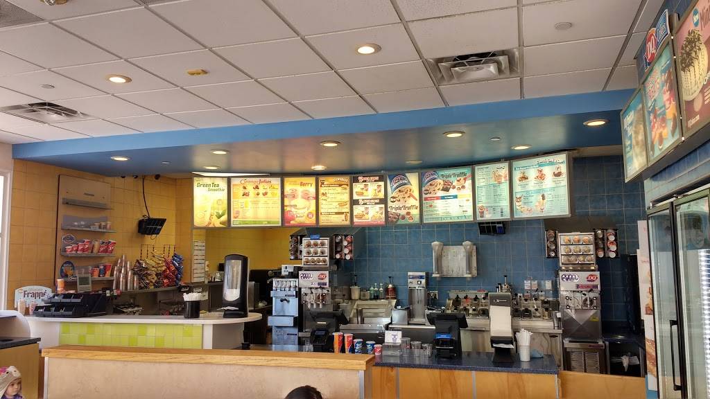 DQ / Orange Julius | restaurant | 2180 E Williams Field Rd #101, Gilbert, AZ 85295, USA | 4808211160 OR +1 480-821-1160