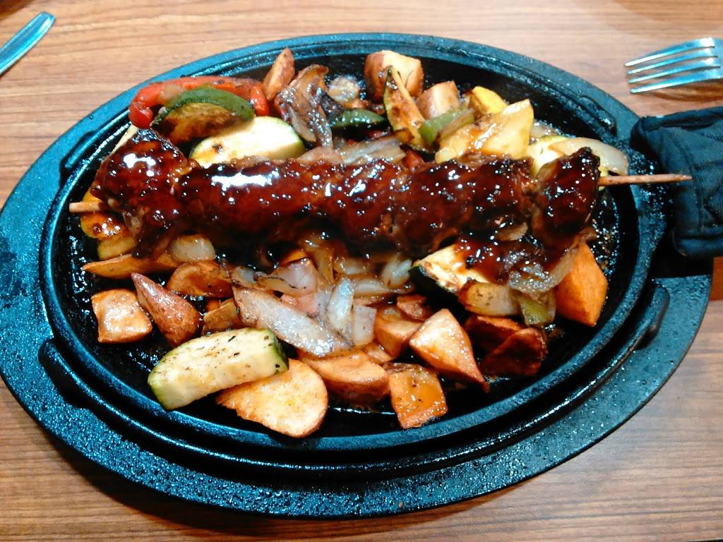 Dennys | restaurant | 1409 E 4th St, Ontario, CA 91764, USA | 9099832533 OR +1 909-983-2533