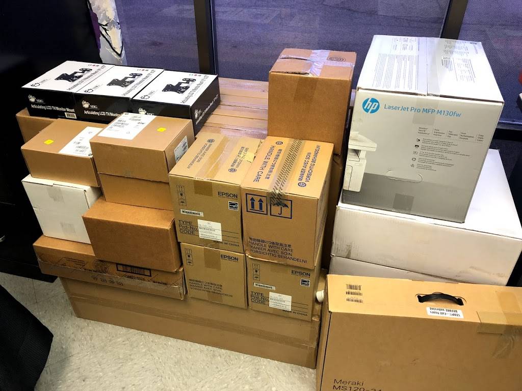 Little Caesars Pizza | restaurant | 1015 S Ridgewood Ave, Edgewater, FL 32132, USA | 3864102423 OR +1 386-410-2423