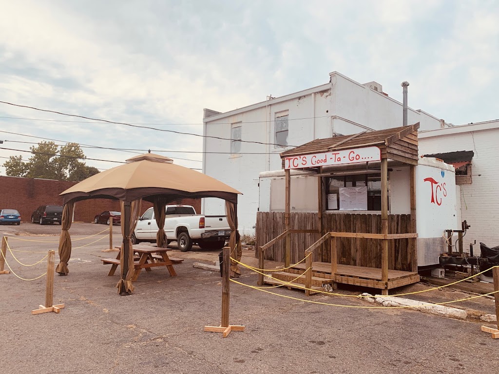 TC’s Good-ta-Go | restaurant | 9686 Market St, Dover, AR 72837, USA | 4798582255 OR +1 479-858-2255