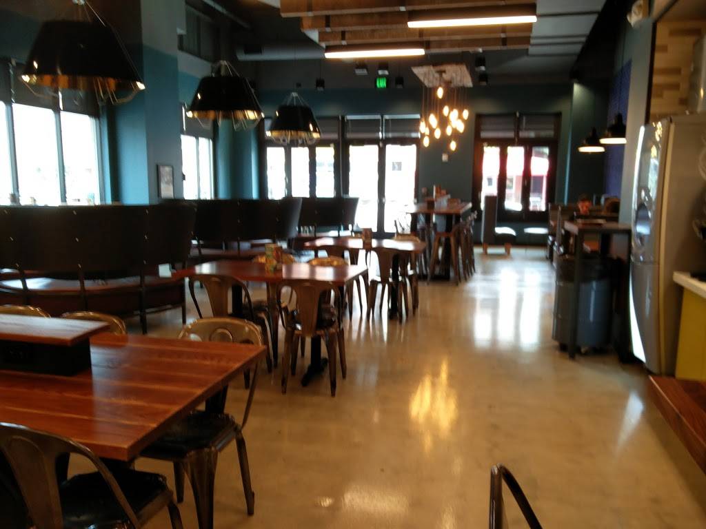 QDOBA Mexican Eats | restaurant | 58 E Main St, Newark, DE 19711, USA | 3023684541 OR +1 302-368-4541