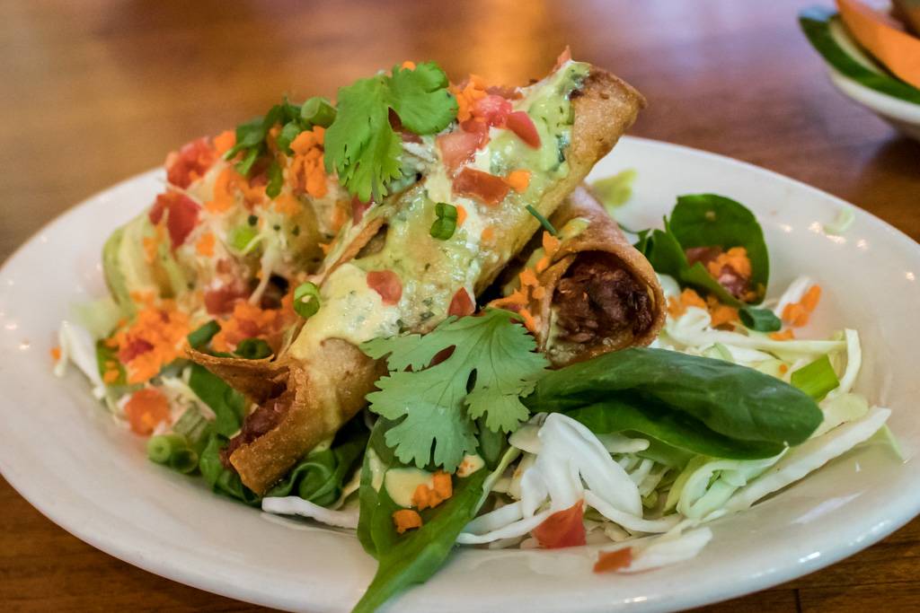 No Bones Beach Club | restaurant | 5410 17th Ave NW, Seattle, WA 98107, USA | 2064533233 OR +1 206-453-3233