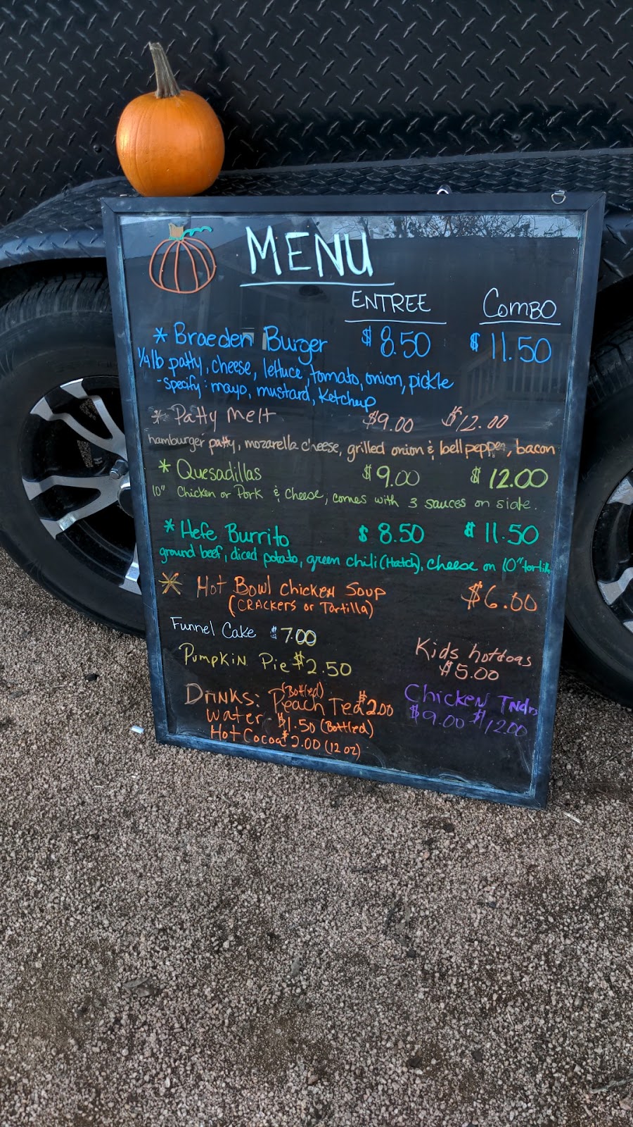 Papa Gs | restaurant | 212 S 5th St, Jarrell, TX 76537, USA | 2545341660 OR +1 254-534-1660