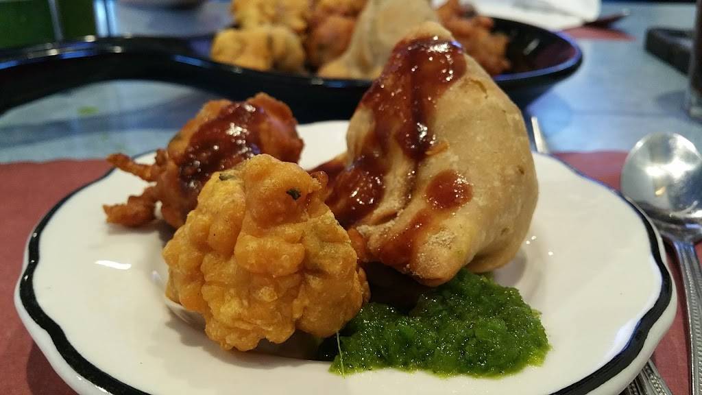 Star of India | restaurant | 415 S Reynolds Rd, Toledo, OH 43615, USA | 4197206452 OR +1 419-720-6452