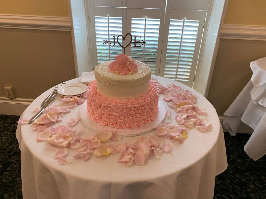 Flour(ish) Bake Shoppe | bakery | 79 Rantoul St, Beverly, MA 01915, USA | 9789691136 OR +1 978-969-1136