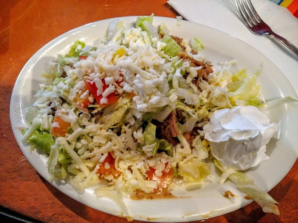 Chevos Mexican Restaurant | restaurant | 21749 CA-18, Apple Valley, CA 92307, USA | 7609612770 OR +1 760-961-2770