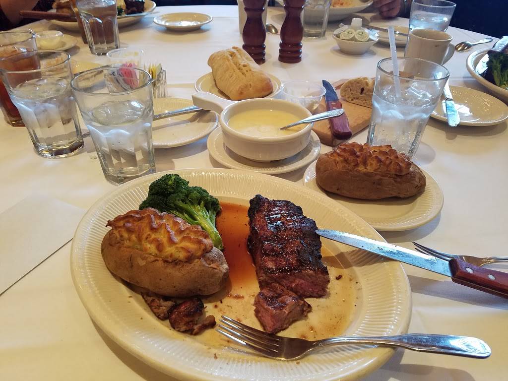 Jamesons Charhouse | restaurant | 94 Stratford Dr, Bloomingdale, IL 60108, USA | 6306719090 OR +1 630-671-9090