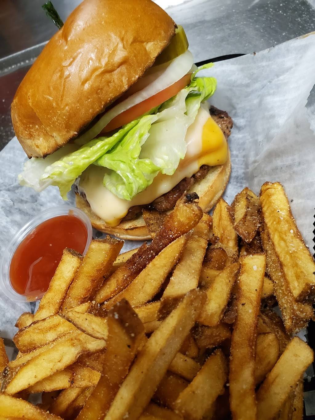 Tavern On The Hill | restaurant | 336 Old Colony Rd, Norton, MA 02766, USA | 5084551038 OR +1 508-455-1038