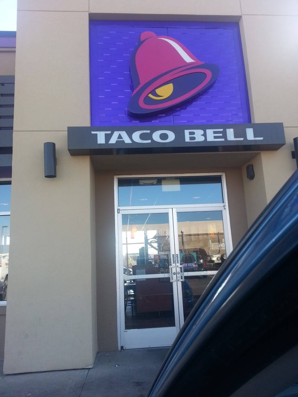 Taco Bell | meal takeaway | 1604 N Dixie Hwy, Elizabethtown, KY 42701, USA | 2707652499 OR +1 270-765-2499