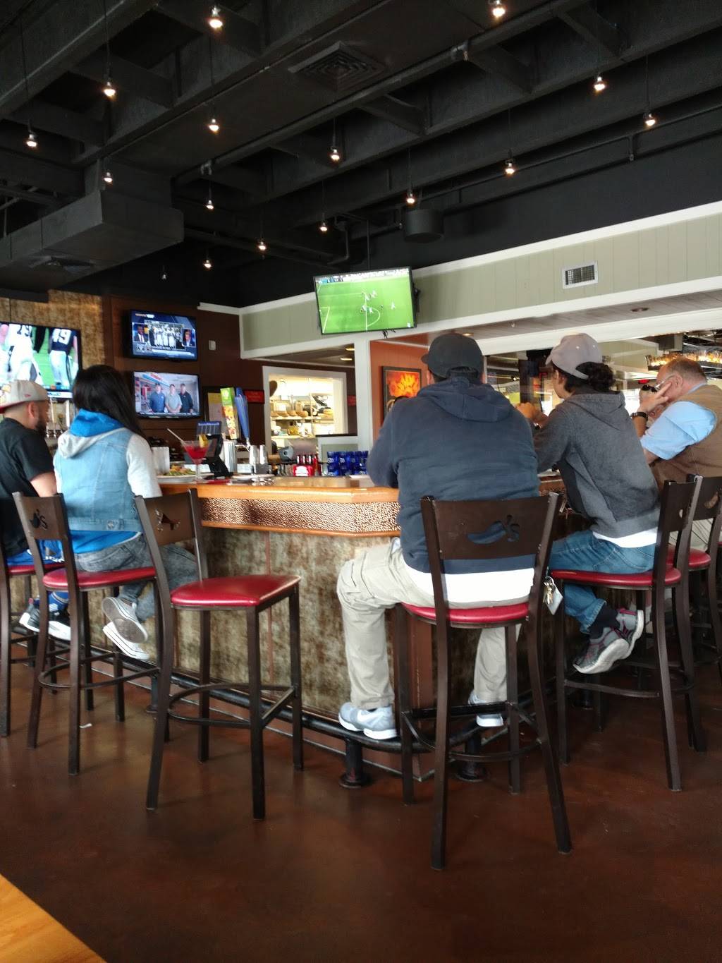 Chilis Grill & Bar | meal takeaway | 1349 Canyon Del Rey Blvd, Seaside, CA 93955, USA | 8313930598 OR +1 831-393-0598