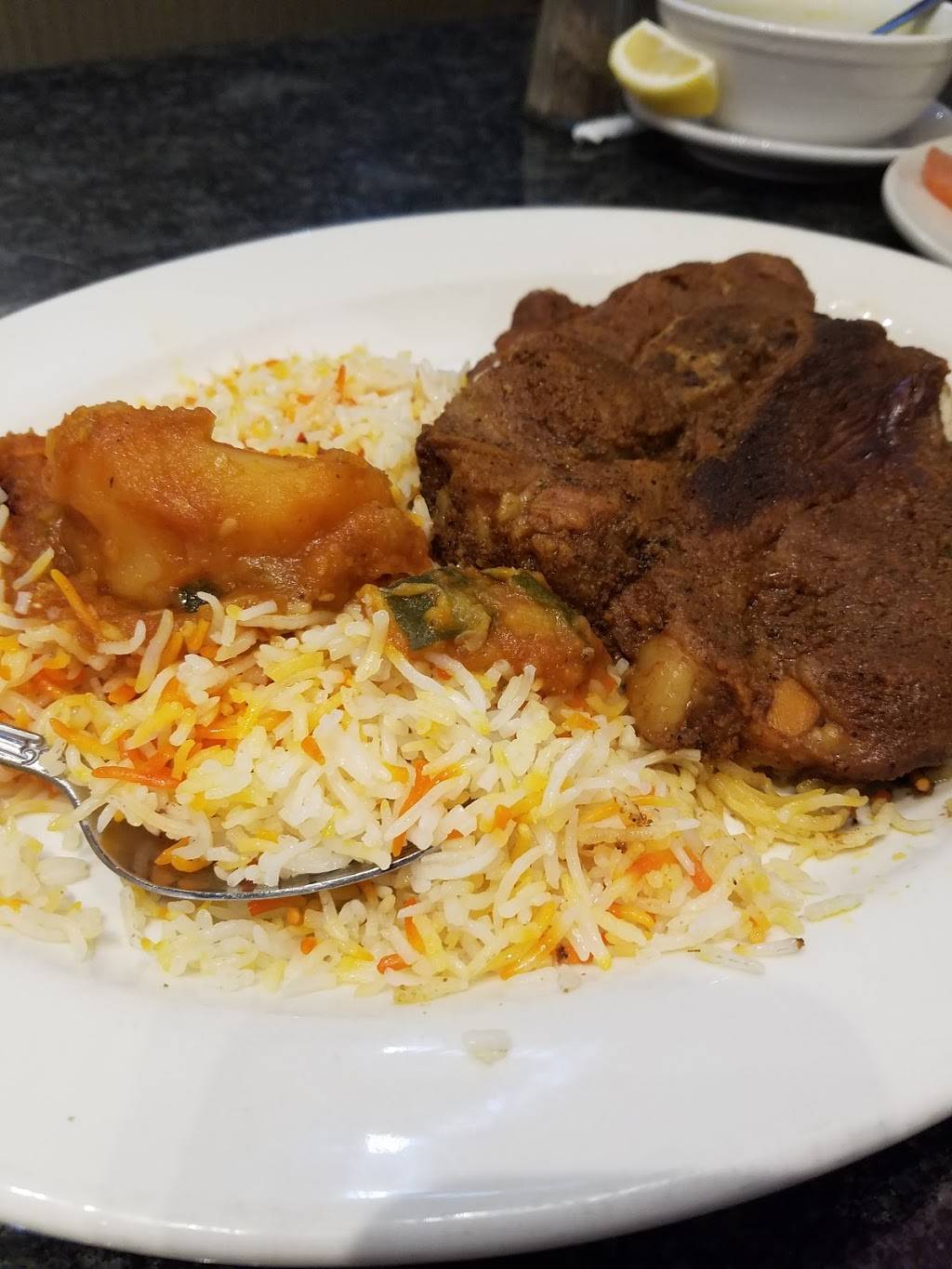 مطعم صنعاء القديمة --Sanaa Restaurant Yemeni Cuisine | restaurant | 13277 Michigan Ave, Dearborn, MI 48126, USA | 3134278424 OR +1 313-427-8424
