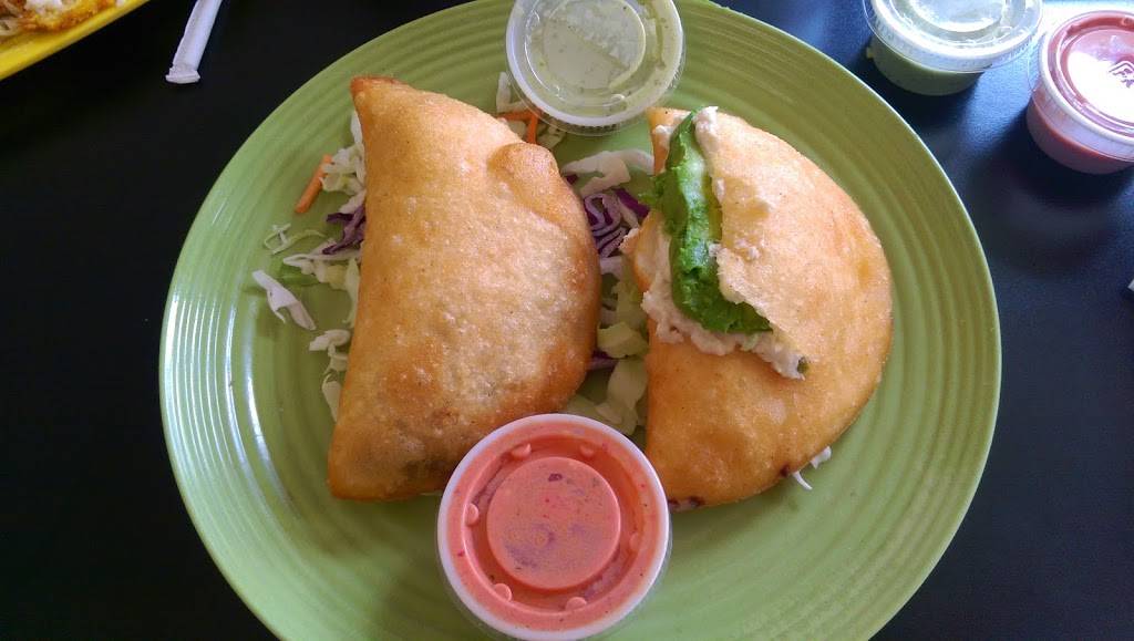Empanada Express Grill | restaurant | 4301 W 44th Ave, Denver, CO 80212, USA | 3039558362 OR +1 303-955-8362