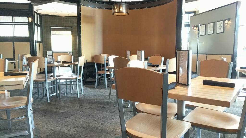 DESTIHL Restaurant & Brew Works | restaurant | 318 Towanda Ave, Normal, IL 61761, USA | 3098622337 OR +1 309-862-2337