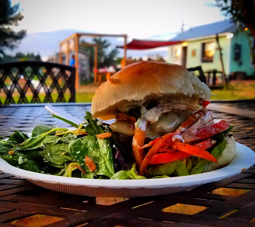 Sweet Pea Farm And Orchard | restaurant | 136 S 600 W, Parowan, UT 84761, USA | 4355316461 OR +1 435-531-6461