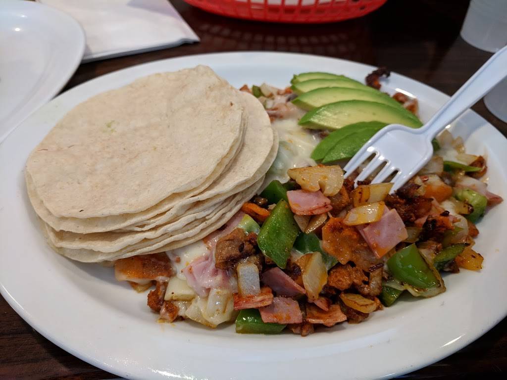 Taqueria Cuernavaca | restaurant | 1117 N Ventura Ave, Ventura, CA 93001, USA | 8056538052 OR +1 805-653-8052