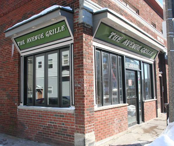 The Avenue Grille and Pizzeria | restaurant | 856 Dorchester Ave, Dorchester, MA 02125, USA | 6172888000 OR +1 617-288-8000