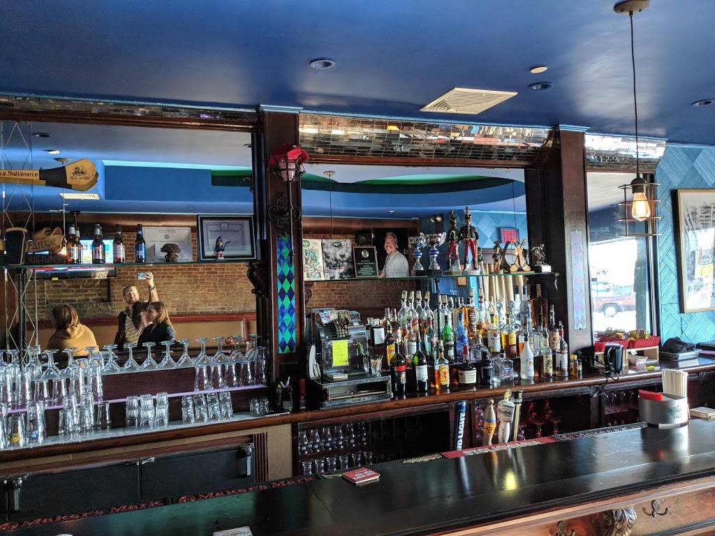 Rocky Sullivans | restaurant | 46 Beard St, Brooklyn, NY 11231, USA | 7182468050 OR +1 718-246-8050